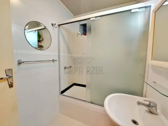 Imagem Copacabana – Rua Bolivar | Residencial › Apartamento 2 quarto(s) à Venda