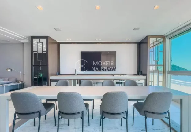 Imagem Apartamento no Edifício Metrópolis - Pronto para morar - Apartamento mobiliado Frente Mar no Ed. Metropolis em Balneário Camboriú