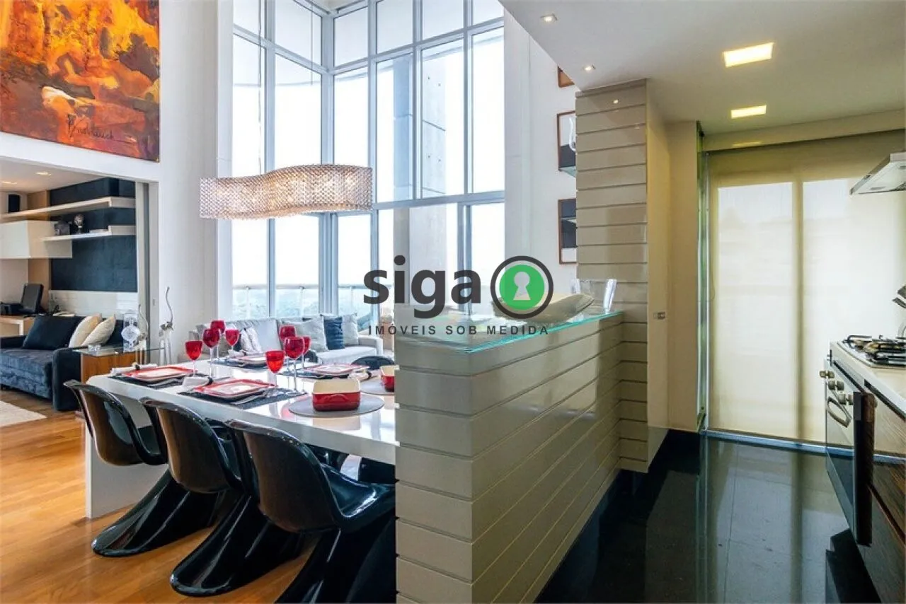 Imagem Apartamento Duplex Alto Padrão na Vila Nova Conceição de 2 Suítes com 3 Vagas à Venda.