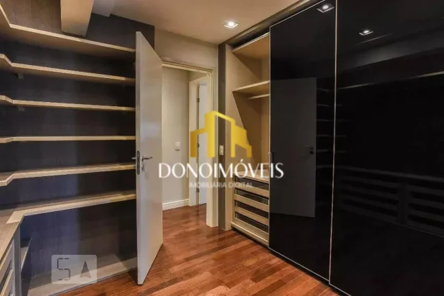 Imagem Apto venda 3 suítes vista livre, 155m Cond Domo Life Centro