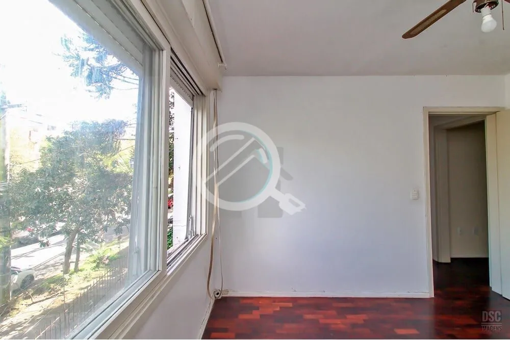 Imagem Bem-vindo ao seu novo lar no Petrópolis em Porto Alegre! Este apartamento charmoso e espaçoso, com...