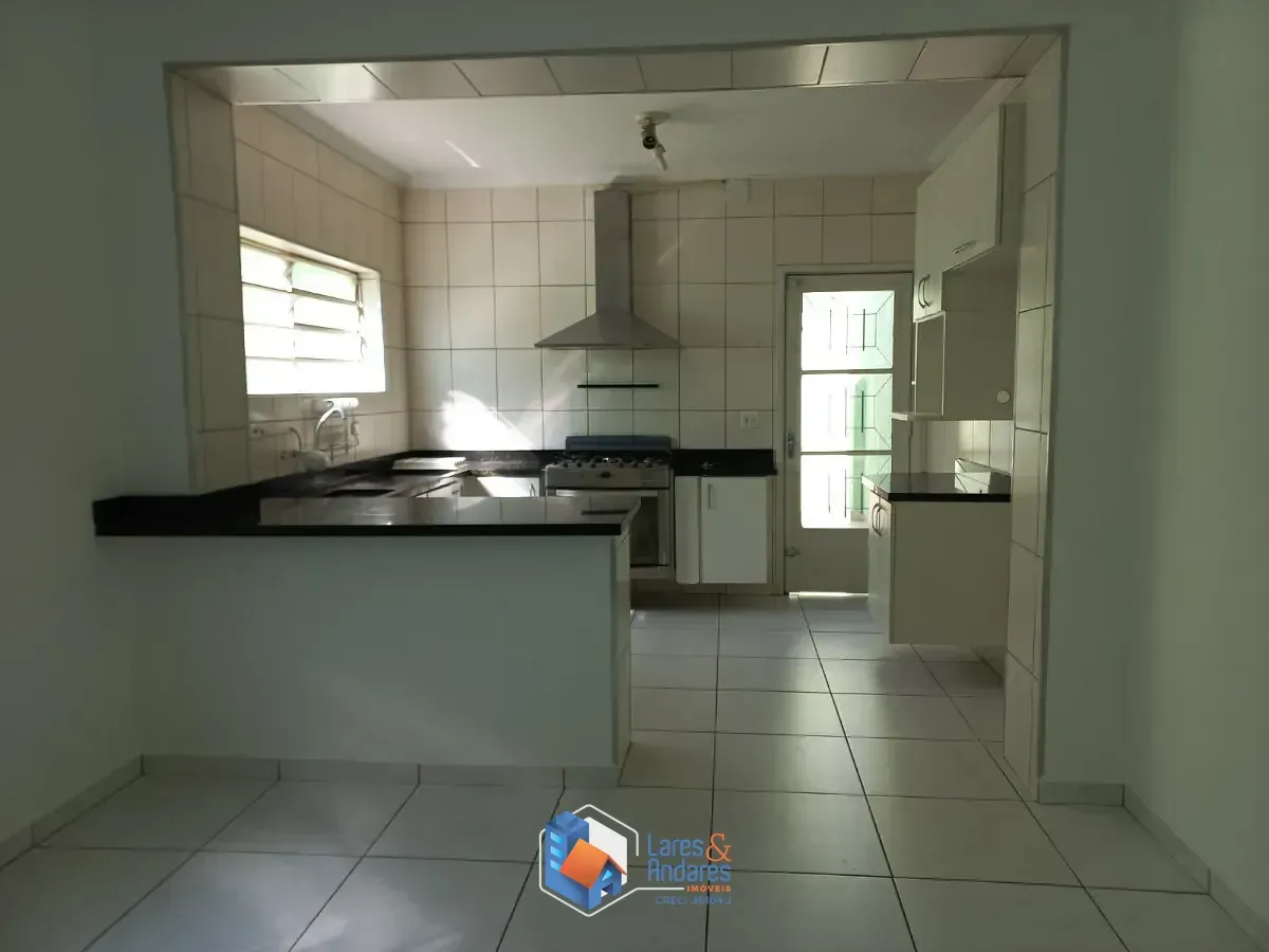 Imagem Sobrado para venda em Jardim Virginia Bianca com 5 quartos, 250m²
