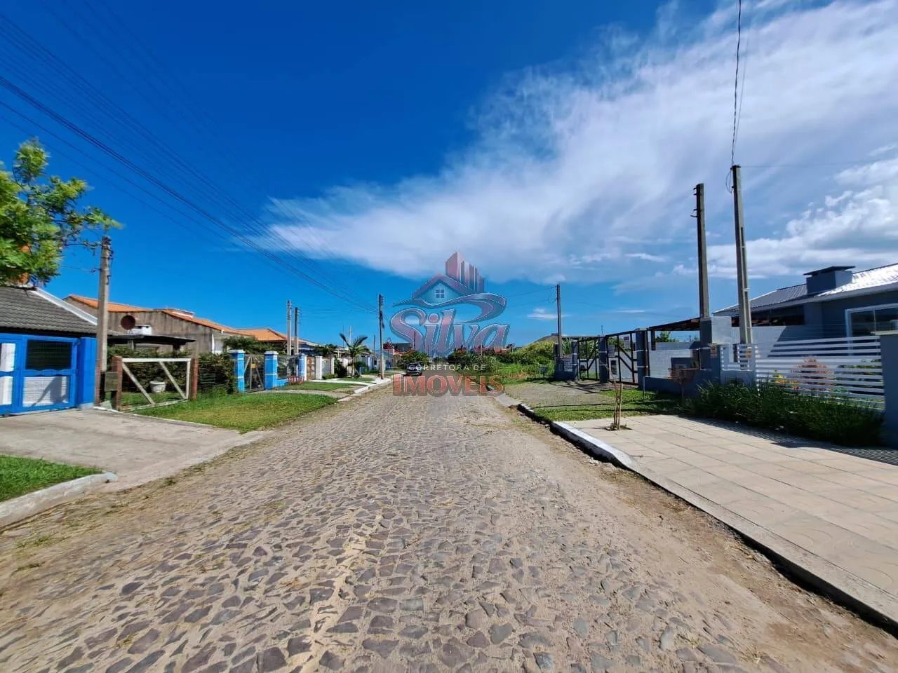 Imagem Terreno 195 m² apto a financiamento no Centro de Imbé