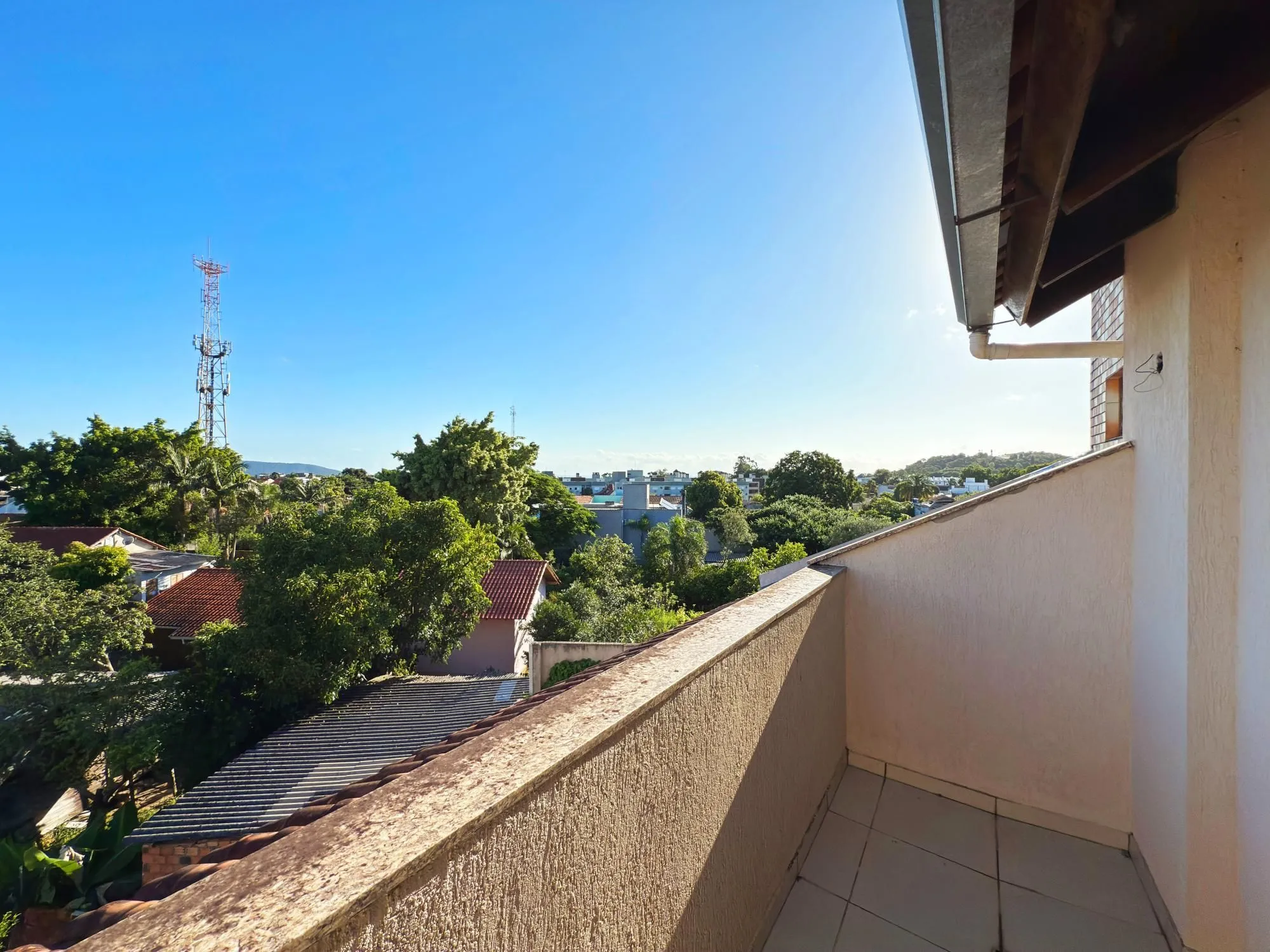 Imagem Casa em condomínio 3 dormitórios (2 suites), 3 vagas - Bairro Jardim Isabel