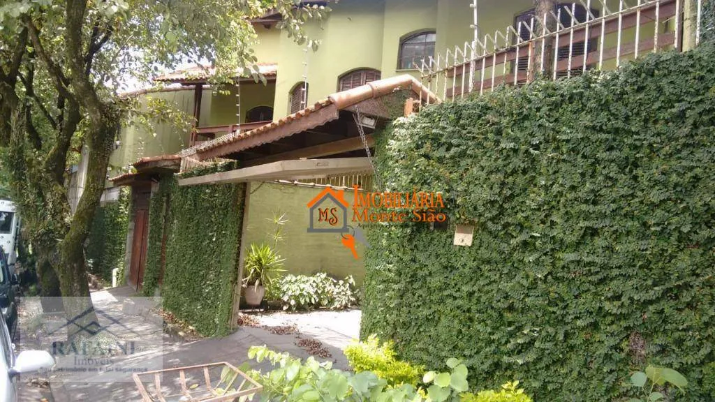 Imagem Sobrado com 3 dormitórios à venda, 153 m² por R$ 742.000,00 - Jardim Santa Clara - Guarulhos/SP