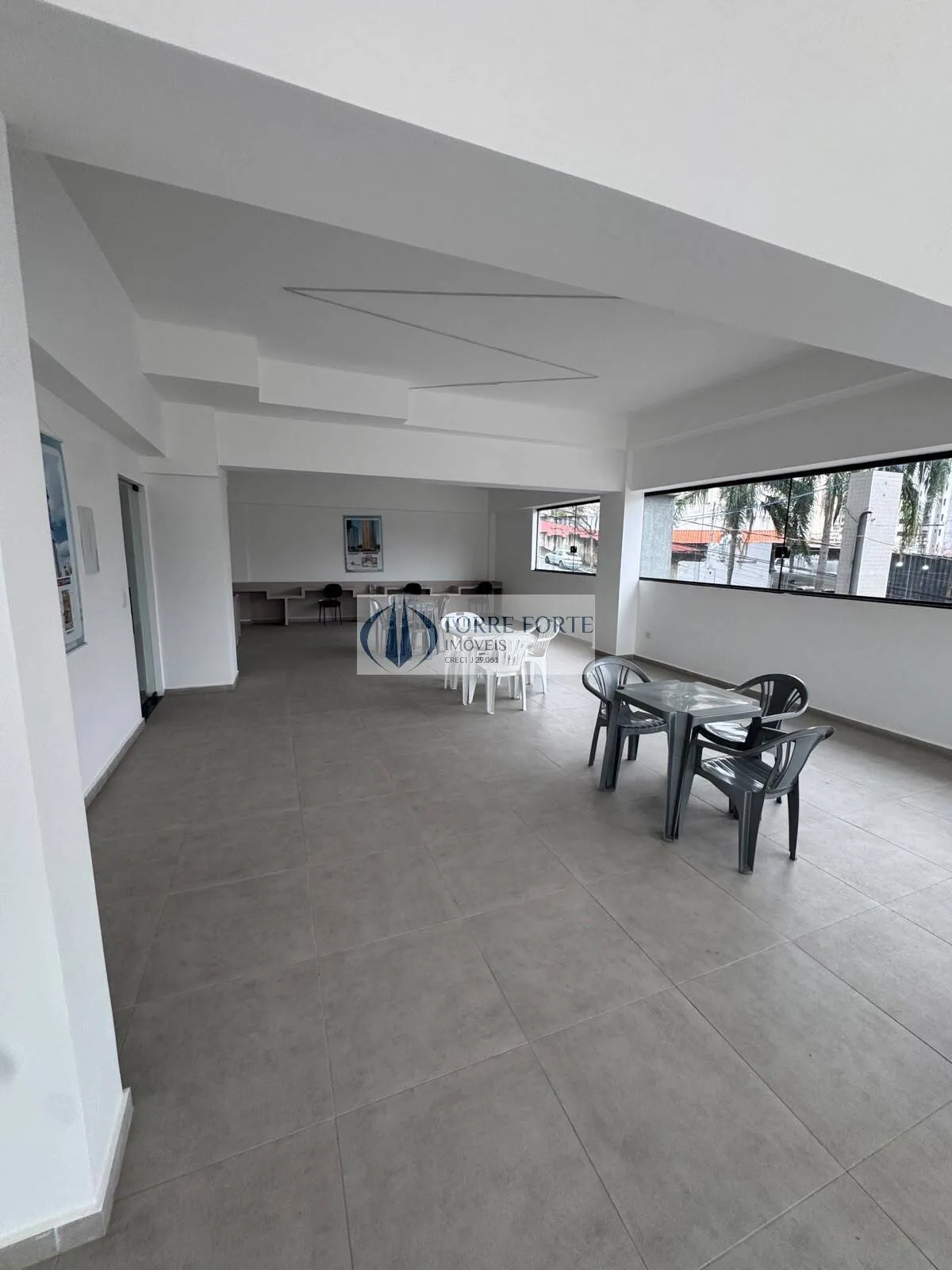 Imagem Lindo Studio com 35m² com vaga de garagem no Jardim Analia Franco.