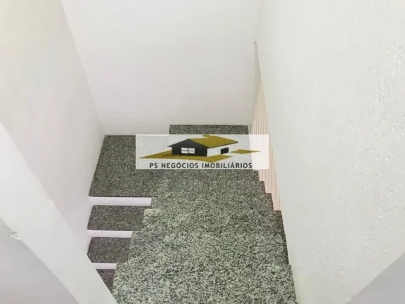 Imagem Sobrado Triplex no Cambuci a venda