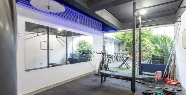 Imagem Casa no bairro Petrópolis de 3 dormitórios e 4 vagas
