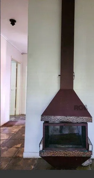 Imagem Terreno à venda no bairro Menino Deus em Porto Alegre, com 15,50 X 31,00