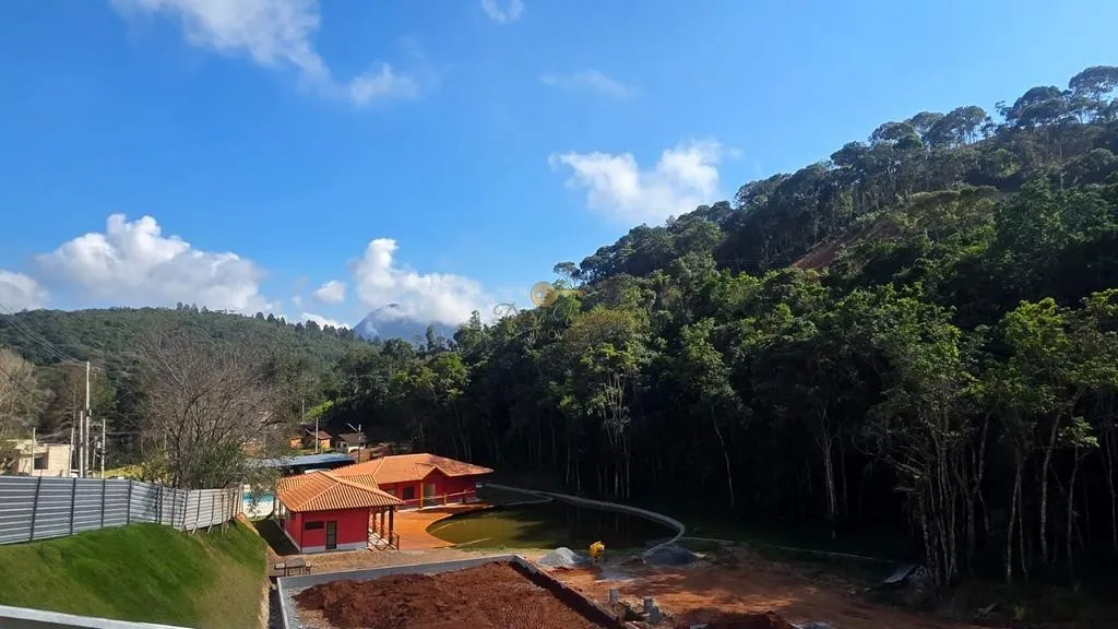 Imagem Terreno em Condomínio para Venda em Teresópolis / RJ no bairro Albuquerque
