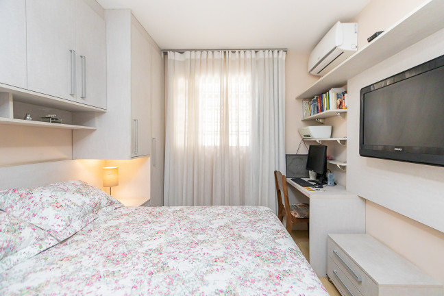Imagem Casa com 2 Quartos à Venda, 100 m² em Bairro Alto - Curitiba