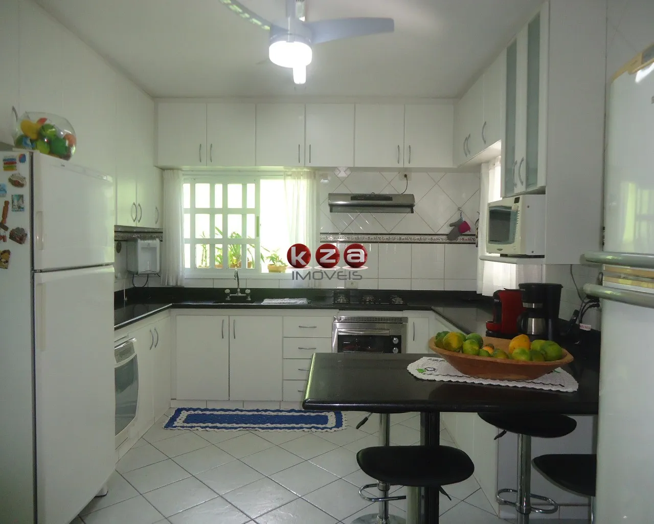 Imagem Imperdível: Casa à venda em Valinhos-SP, Jardim São Francisco - 4 quartos, 2 suítes, 3 salas, 5 banheiros, 4 vagas, 305m².