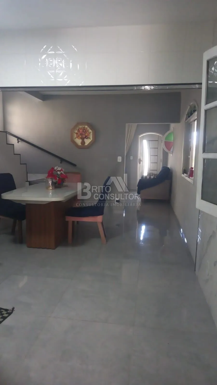 Imagem Casa Duplex 3 Quartos no Mutondo | 146 m² | Suíte | Varanda | Vaga