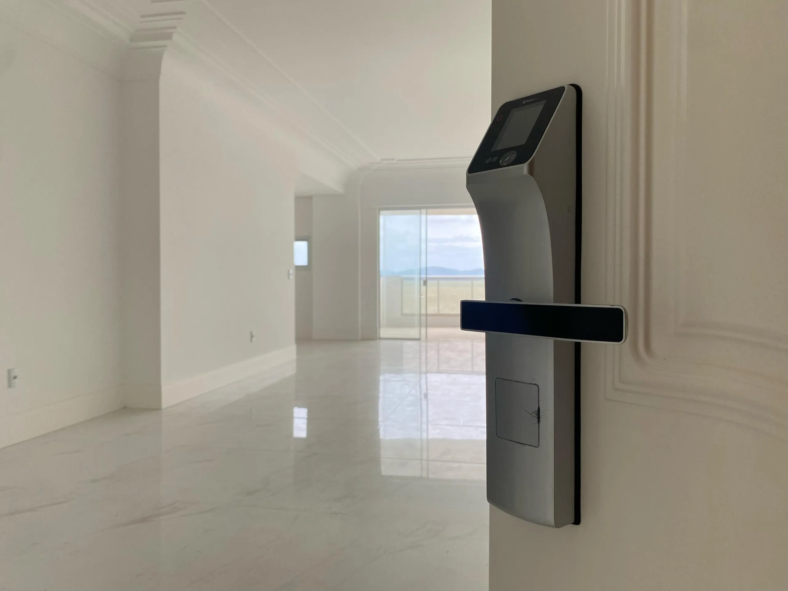 Imagem Apartamento com vista para o mar à venda com 200m2 por R$ 6.500.000,00