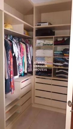 Imagem Casa com 3 dormitórios sendo 1 suite com piscina no Condomínio Zuleika Jabour em Salto SP