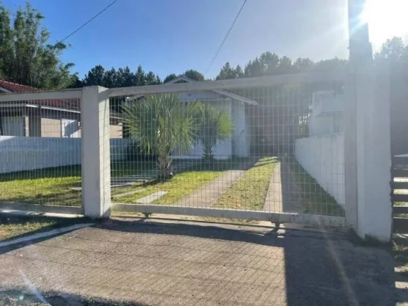 Imagem Excelente imóvel, localizado em condomínio fechado as margens da RS040
