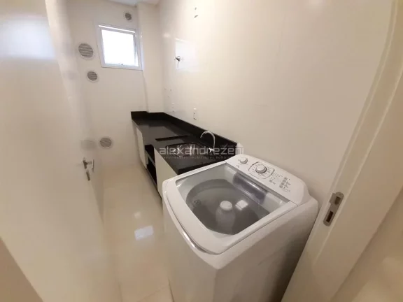 Imagem Ótimo apartamento 3 dormitórios na praia do Mariscal