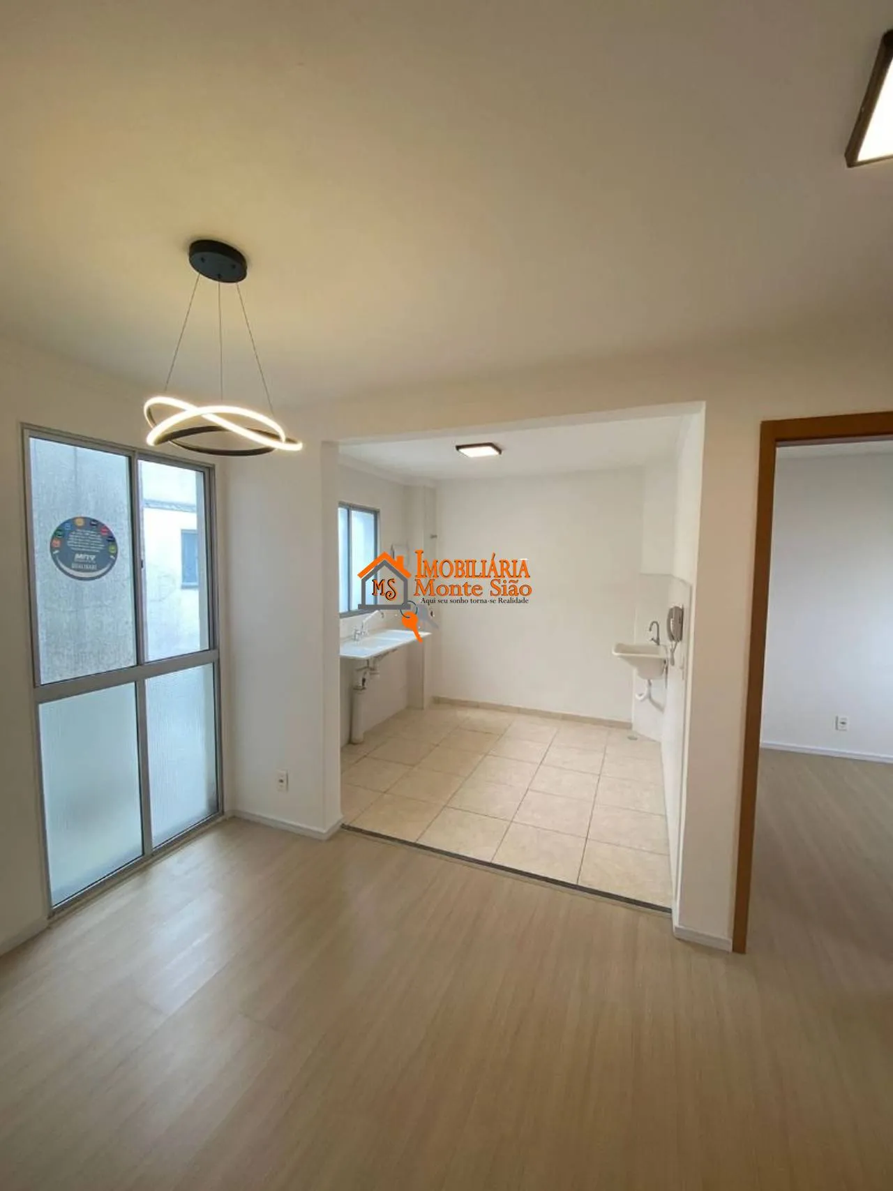 Imagem Apartamento com 2 dormitórios à venda, 49 m² por R$ 260.000,00 - Água Chata - Guarulhos/SP