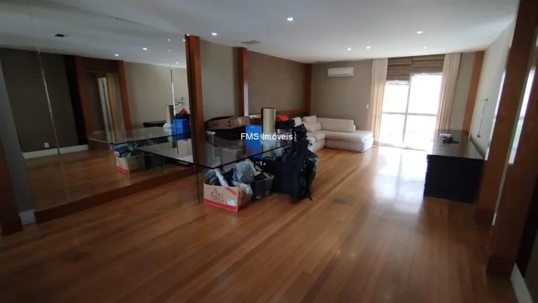 Imagem Oportunidade Imperdível: Apartamento à Venda em São Paulo - SP, 2 Quartos, 2 Suítes, 1 Sala, 3 Banheiros, 2 Vagas, 163m².