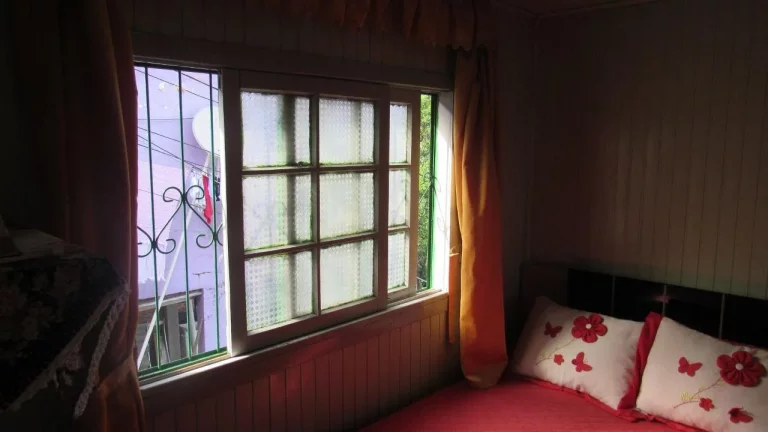 Imagem Casa para Venda em Concórdia, Imperial, 7 dormitórios, 3 banheiros