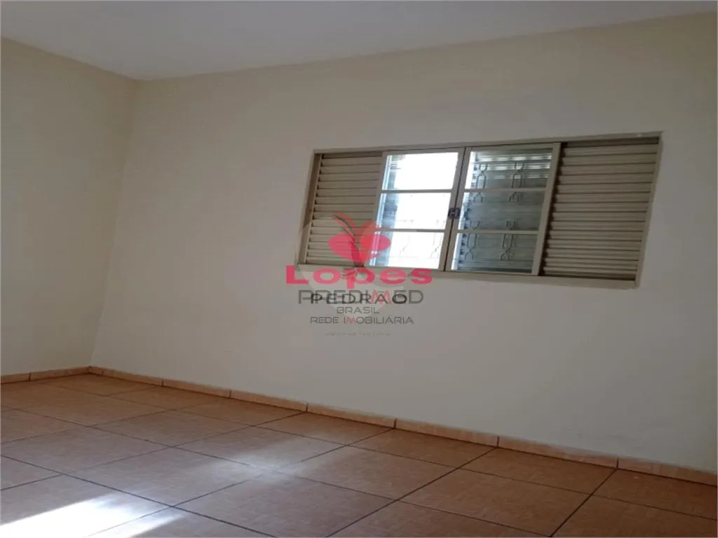 Imagem Casa de 3 quartos, 198m² no bairro Parque Residencial Rondon, em Lençóis Paulista