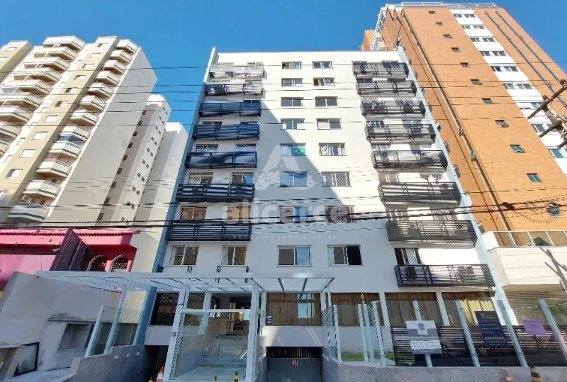 Imagem Apartamento à venda com 3 quartos 1 suíte, 85m² em Centro Florianópolis