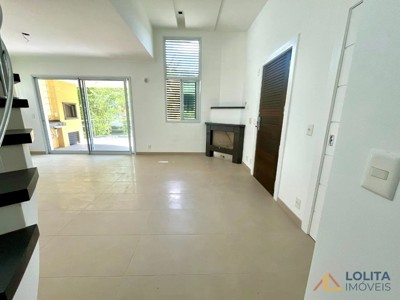 Imagem CASA EM CONDOMÍNIO À VENDA COM 109 M² NO TERMAS DO TABULEIRO, SANTO AMARO DA IMPERATRIZ/SC