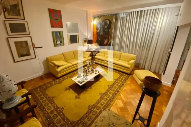 Apartamento à Venda - Copacabana, 2 Quartos, 130 m2