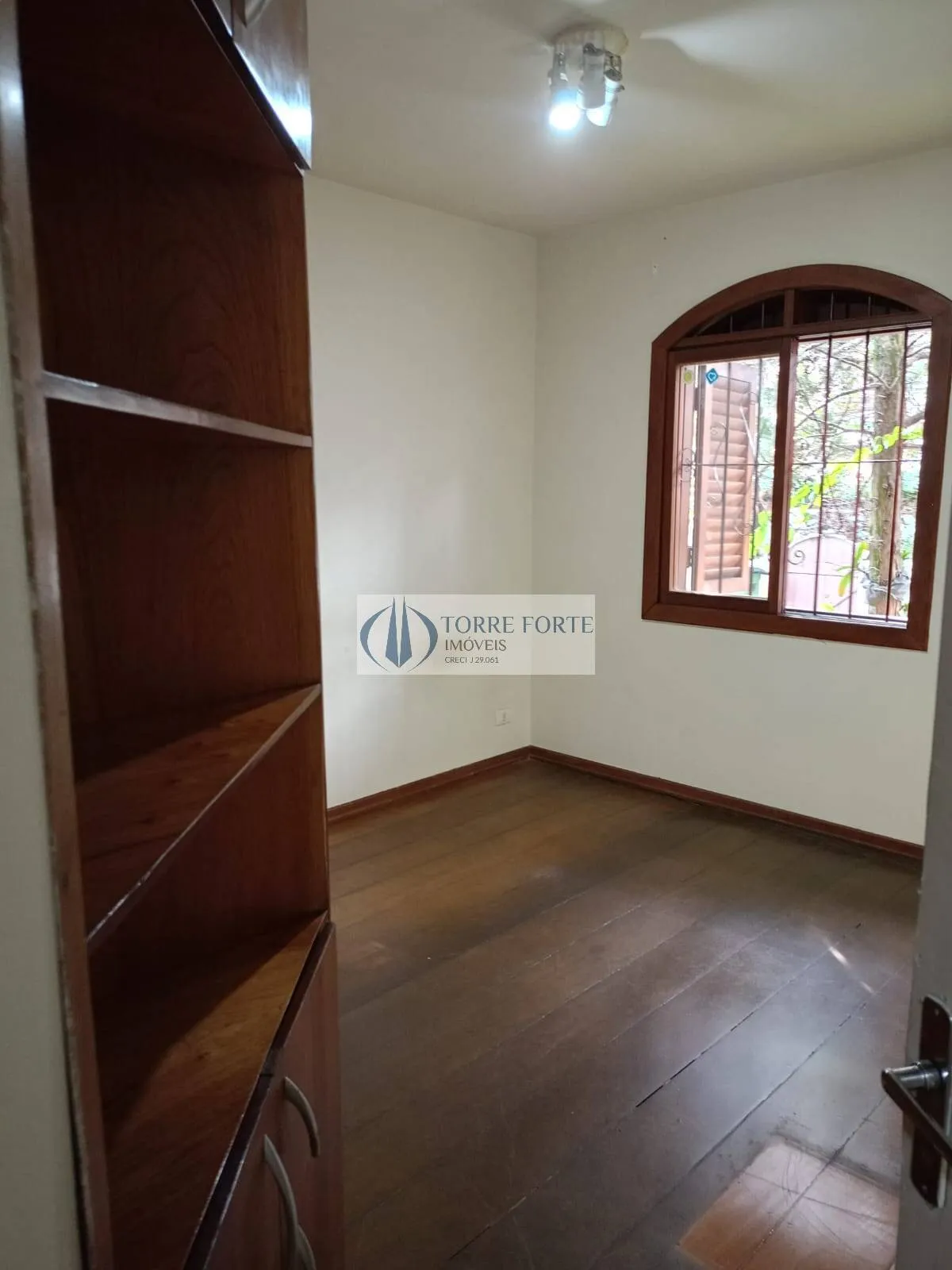 Imagem Excelente sobrado, 340 m² 7 dormitórios sendo 3 suítes 4 vagas, em Santana