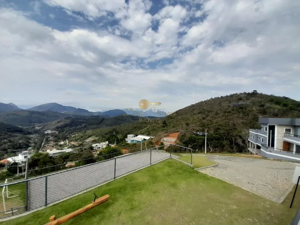 Imagem Terreno em Condomínio para Venda em Teresópolis / RJ no bairro Albuquerque