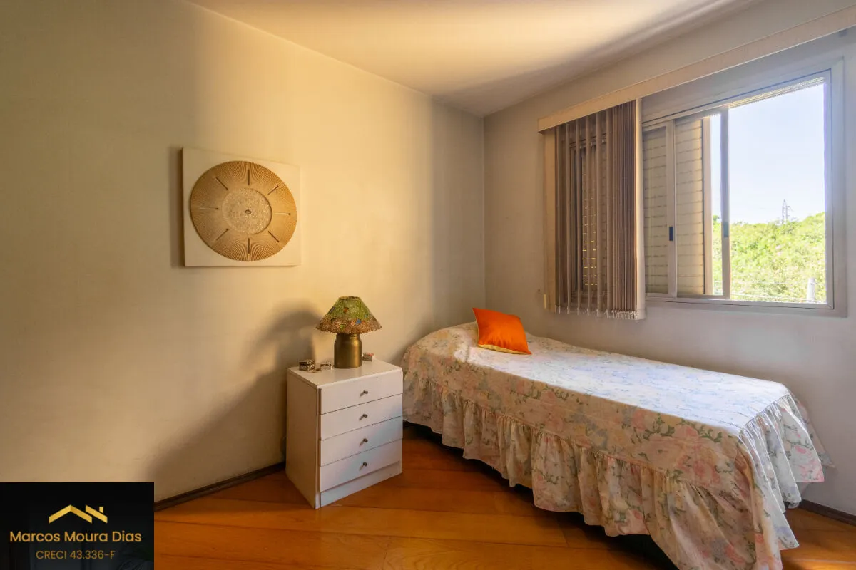 Imagem Apartamento com 94 m², 2 Dorm ( 1 suíte), Varanda, 1 Vaga , Edifício com Churrasqueira