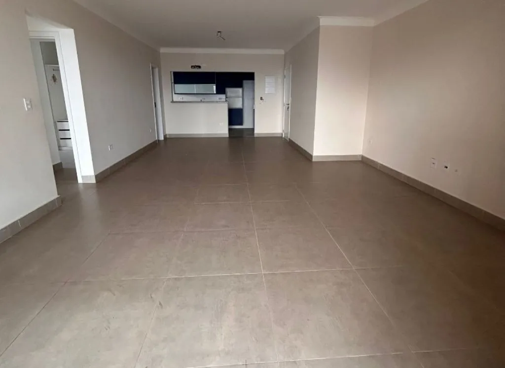 Imagem APARTAMENTO COM 145,00 m² - GUILHERMINA - PRAIA GRANDE SP
