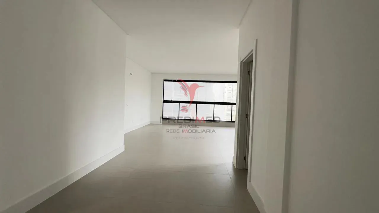 Imagem VANCOUVER Residence: O Equilíbrio Perfeito entre Modernidade e Litoral
