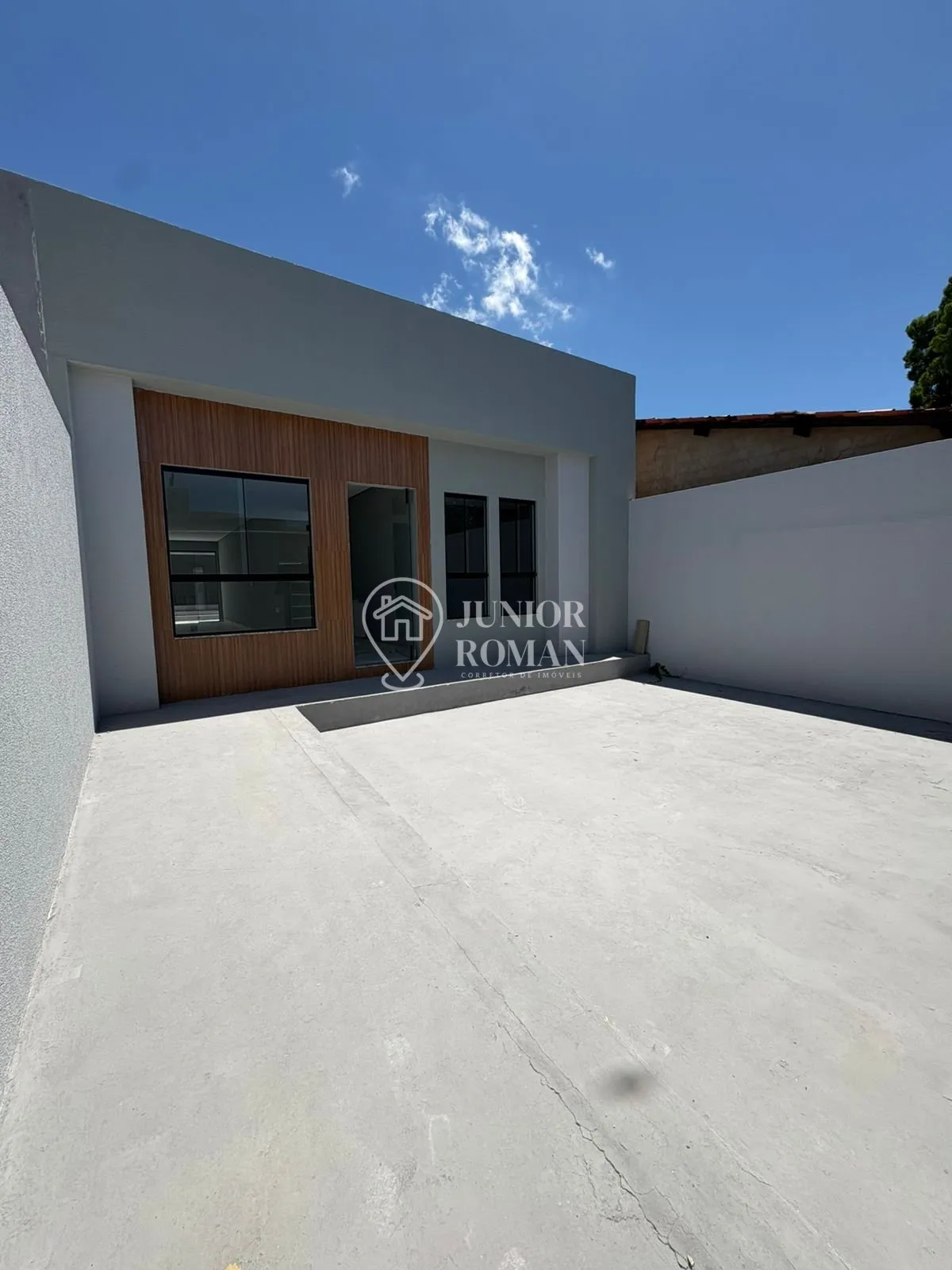 Imagem VENDO CASA 3 QUARTOS SENDO 1 SUITE COM CLOSET - VILA RICA BARREIRAS/BA