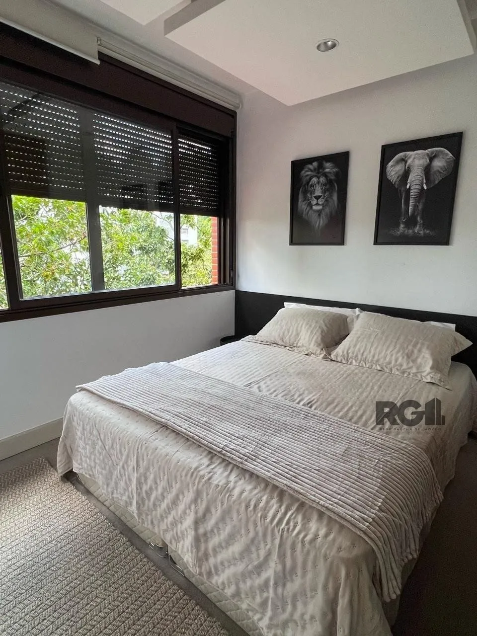 Imagem Excelente apartamento inteiramente decorado e mobiliado, com ótimo acabamento em localização privilegiada.