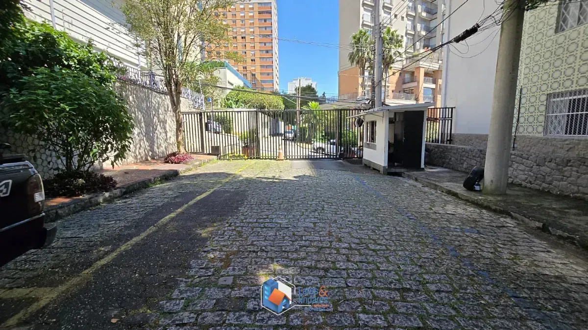 Imagem Casa de vila para venda em Perdizes com 4 quartos, 250m²