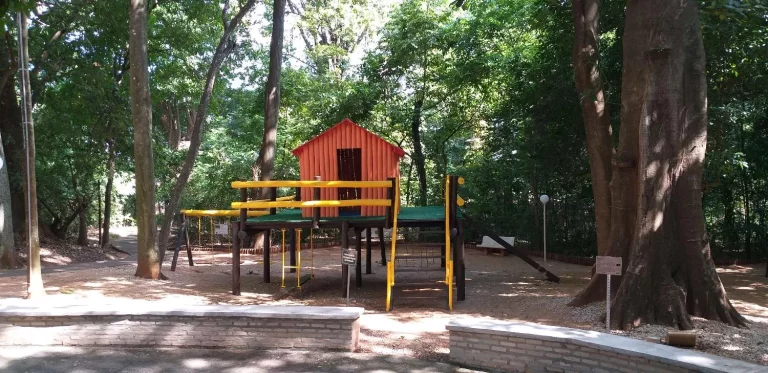 Imagem TERRENO NO CONDOMÍNIO JARDIM BOTÂNICO