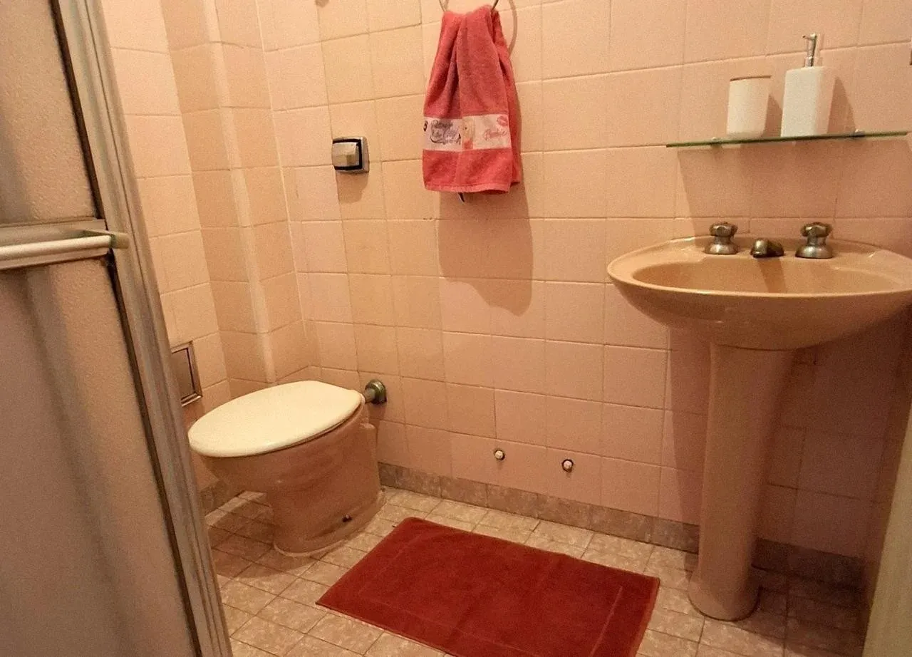 Imagem Apartamento para Venda em São Paulo, Pinheiros, 3 dormitórios, 1 suíte, 2 banheiros, 1 vaga
