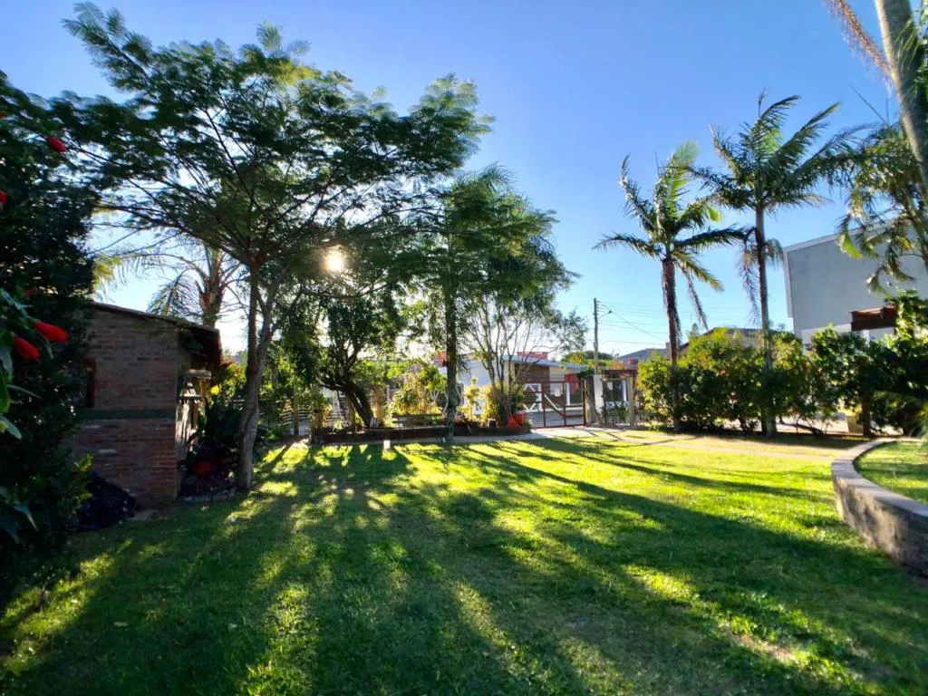 Imagem Casa 3 Dormitórios - Bairro Atlantida