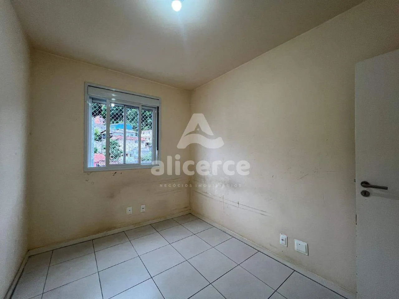 Imagem Apartamento com 02 dormitorios, está sendo reformado lazer completo em São José.