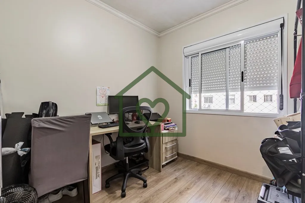 Imagem Apartamento no 7º andar no Condomínio Terra Nova Vista Alegre em Porto Alegre, na região privileg...