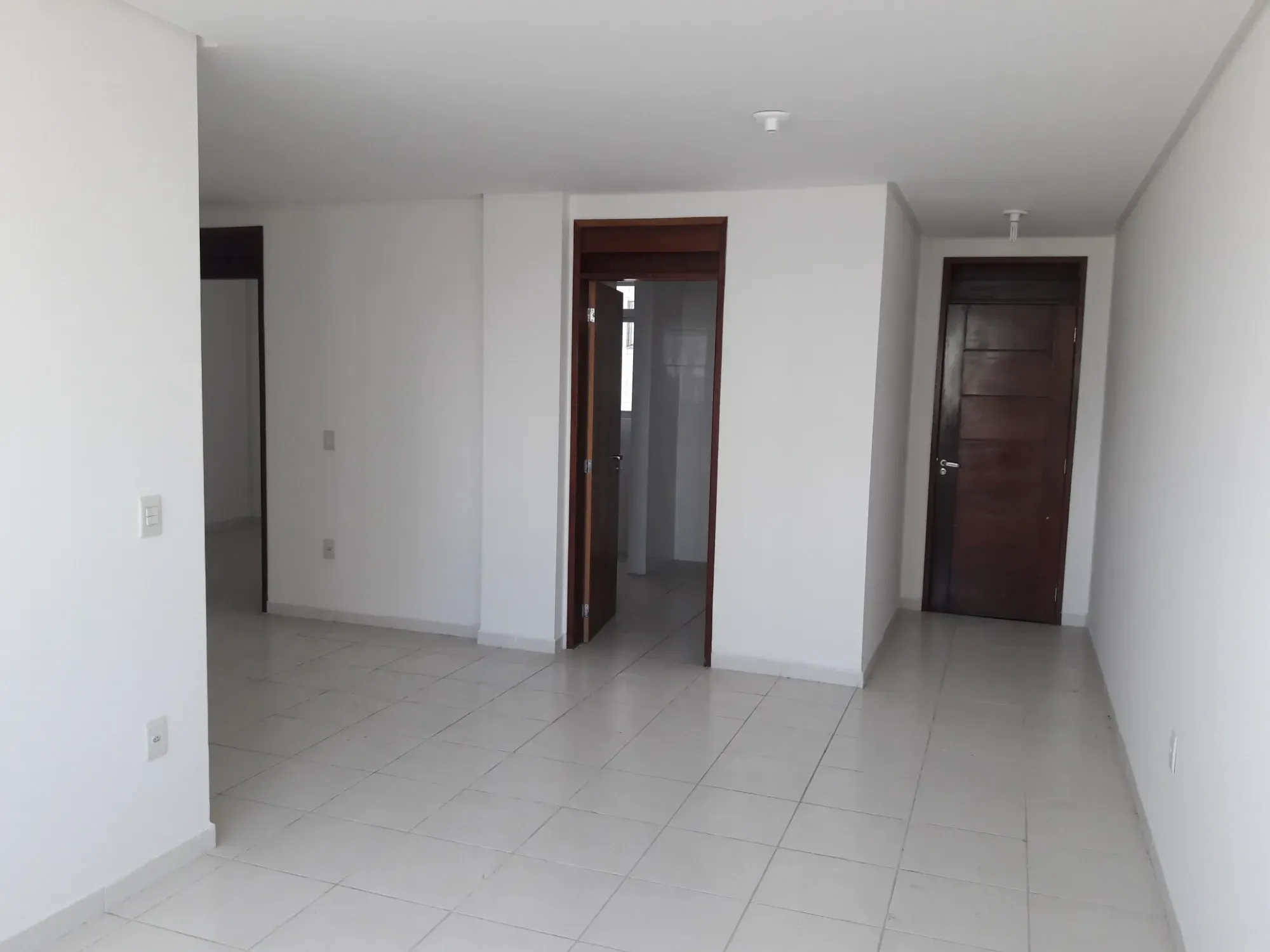 Imagem Apartamento com 2 Quartos à Venda, 74 m² em Catolé - Campina Grande