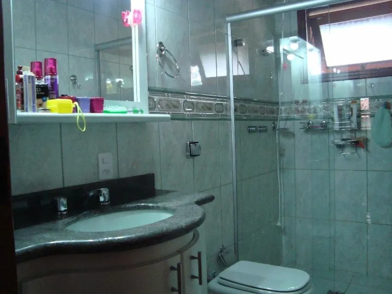 Imagem Imperdível oportunidade de adquirir casa de luxo em condomínio no Condomínio Chácara Flora, Valinhos-SP: 4 quartos, 4 suítes, 6 banheiros, 4 vagas, 430m².