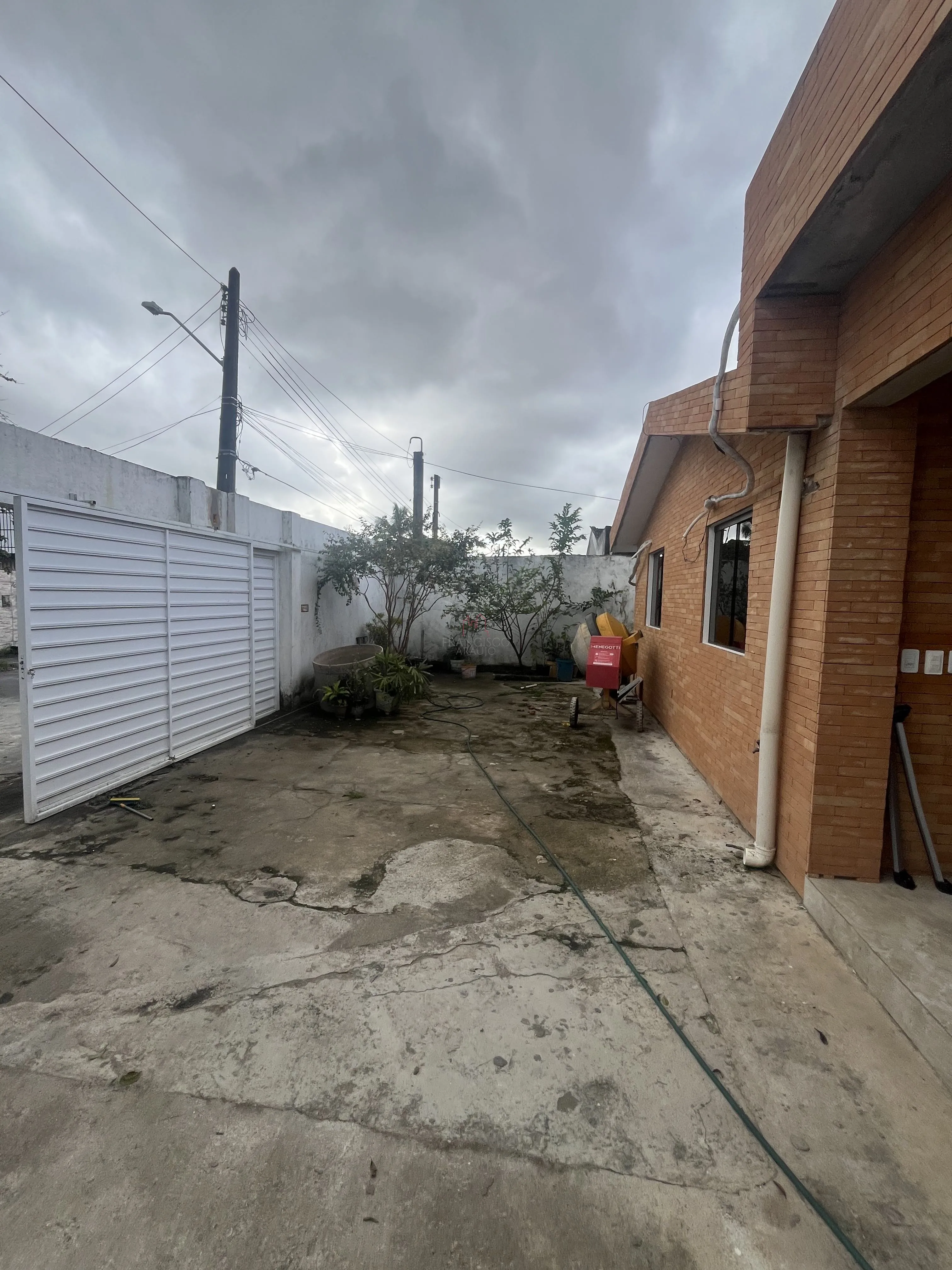 Imagem OPORTUNIDADE IMPERDÍVEL - CASA EM CONDOMÍNIO FECHADO NO TABULEIRO, EXCELENTE LOCALIZAÇÃO !

Exce...