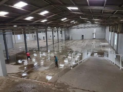 Imagem VENDA E LOCAÇÃO DE GALPÃO INDUSTRIAL EM CAJAMAR/SP, A/T 6.041m² e A/C de 4.000m², com pé direito de 12m e pertinho da Rod. Anhanguera. CONSULTE-NOS.