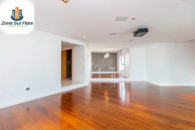 Imagem Apartamento Alto Padrão à Venda em Moema Com 4 Suítes e 4 Vagas - Varanda Gourmet