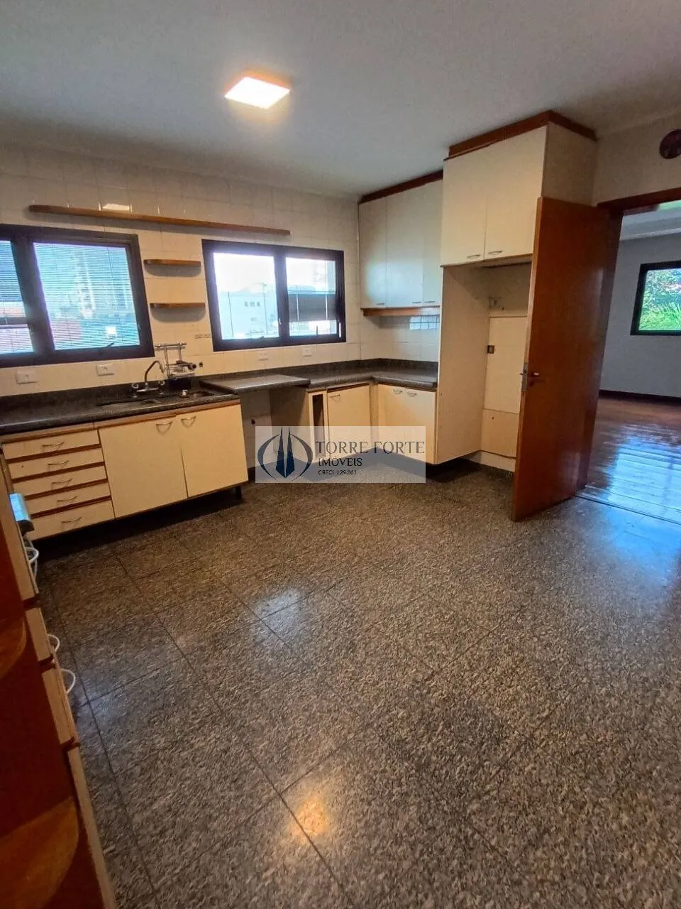 Imagem Apartamento com 4 dormitórios 3 suítes 3 vagas na Vila Formosa.