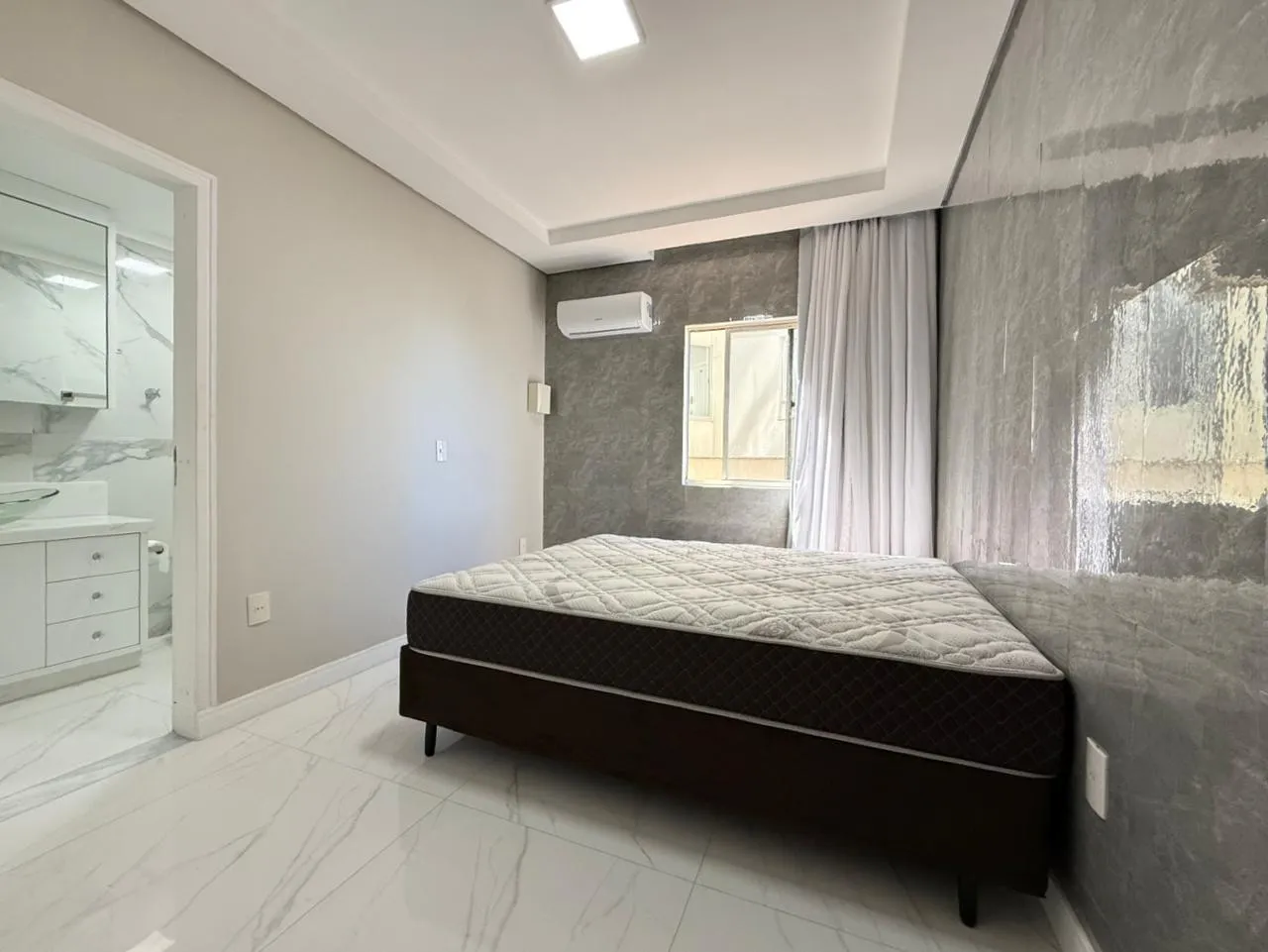 Imagem Apartamento com vista para o mar à venda com 197.02m2 por R$ 2.980.000,00