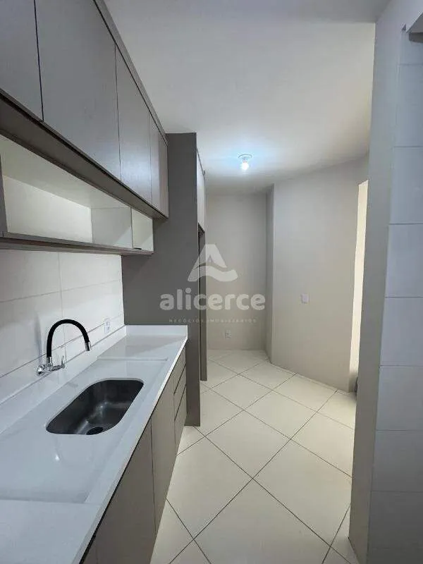 Imagem Apartamento com 2 dormitórios com Espaço Privativo e Churrasqueira na Barra do Aririú