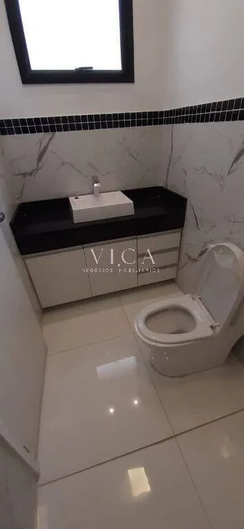 Imagem Casa com 4 dormitórios, 200m², venda por R$ 2.300.000,00 -Alphaville/SP